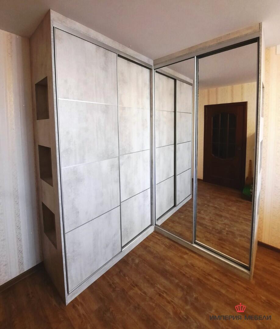 Встроенный угловой шкаф-купе №11