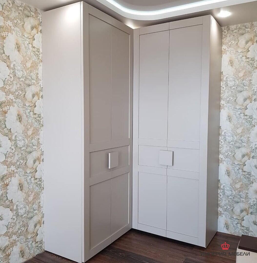 Шкаф угловой в гостиную №2