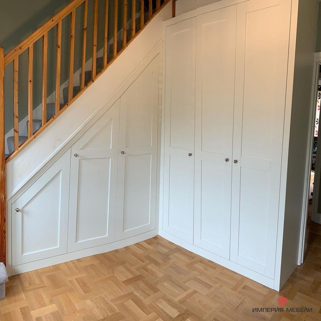 Шкаф угловой в прихожую №2