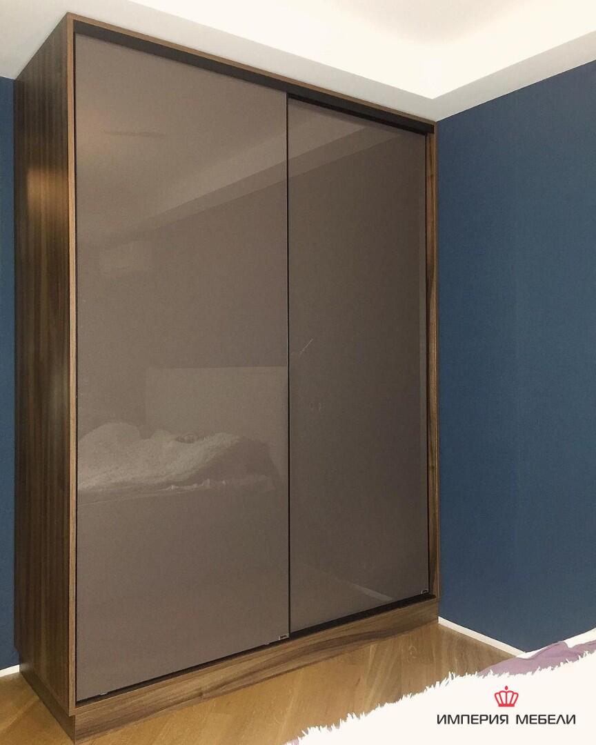 Шкаф-купе с корзиной № 4