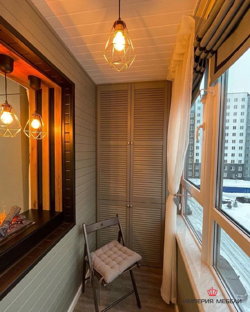 Встроенный шкаф на балкон №17