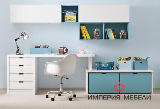 Компьютерный стол для детской комнаты №25