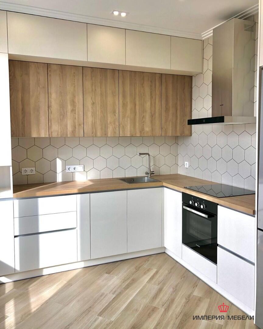 Кухня без ручек №15