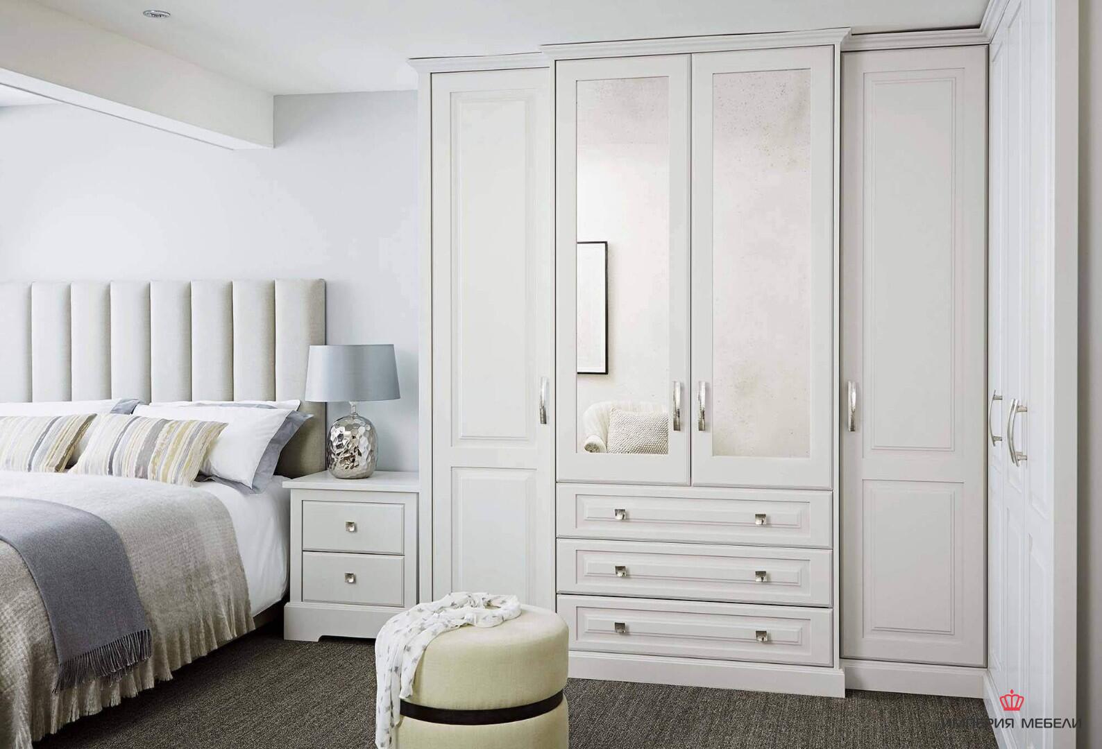 Угловой шкаф в спальню № 17